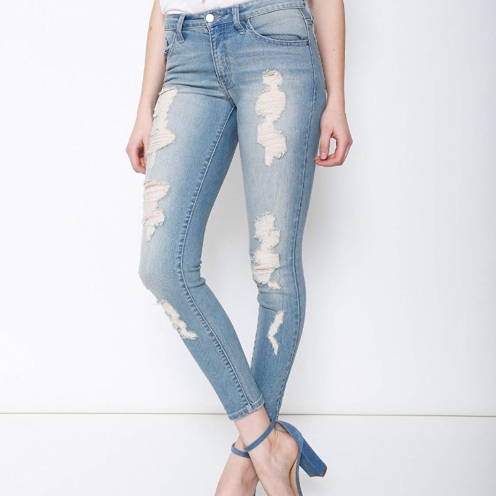 Kancan Light Wash High Rise Destroyed Skinny Jeans